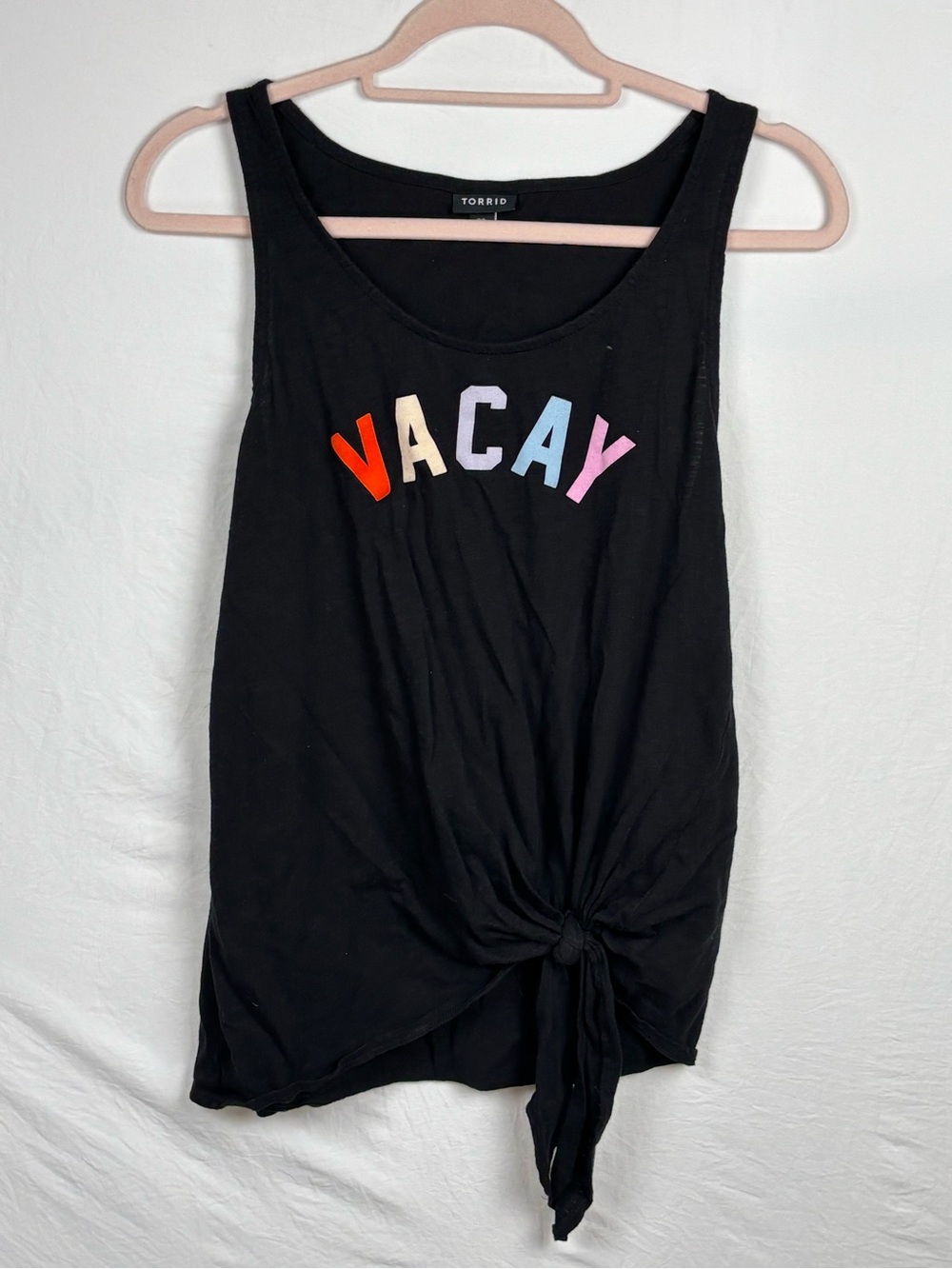 Torrid Black 'VACAY' 00 Tie-Front Tank